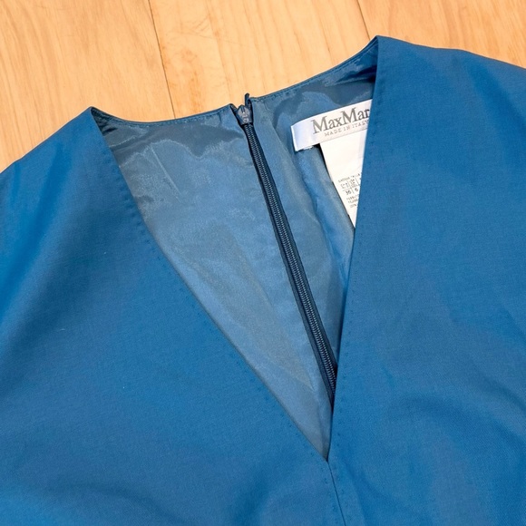 MaxMara Women’s Virgin Wool Teal Long Sleeve Midi Dress - Picture 3 of 5